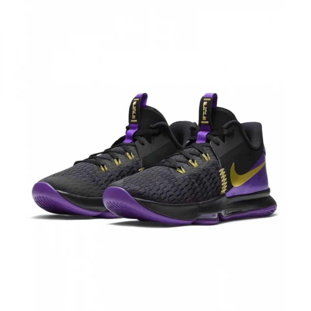 Баскетбольные кроссовки Nike LeBron Witness V