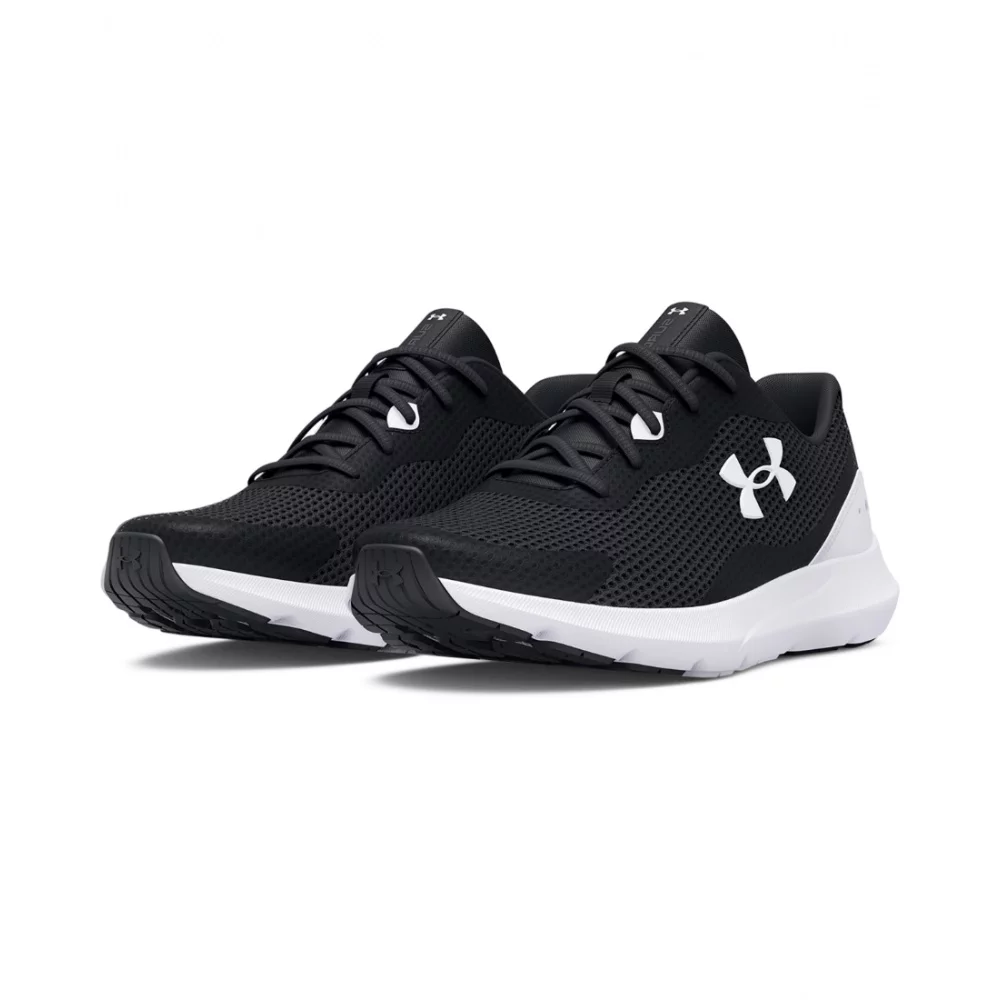Кроссовки Under Armour Surge 3