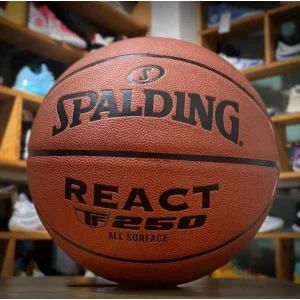 Мяч Spalding TF-250 REACT ALL SURFACE