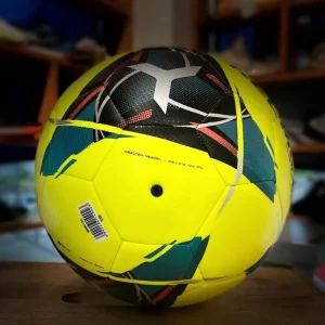 Футбольный мяч KELME Vortex 18.2  размер 4