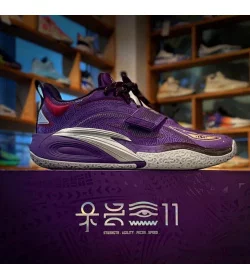 Kyrie Irving x ANTA KAI 1 'Moon'