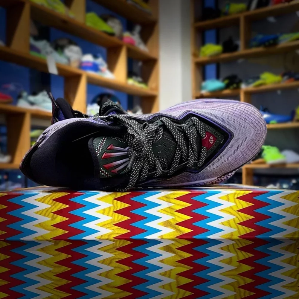 Баскетбольные кроссовки Kyrie Irving x ANTA KAI 2 'Mentality'