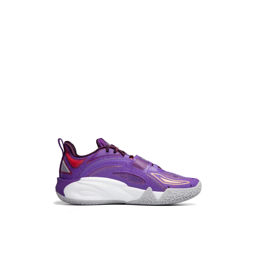 Баскетбольные кроссовки Kyrie Irving x ANTA KAI 1 'Moon'